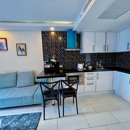 Grand Avenue Residence Condominium Pattaya Exterior photo