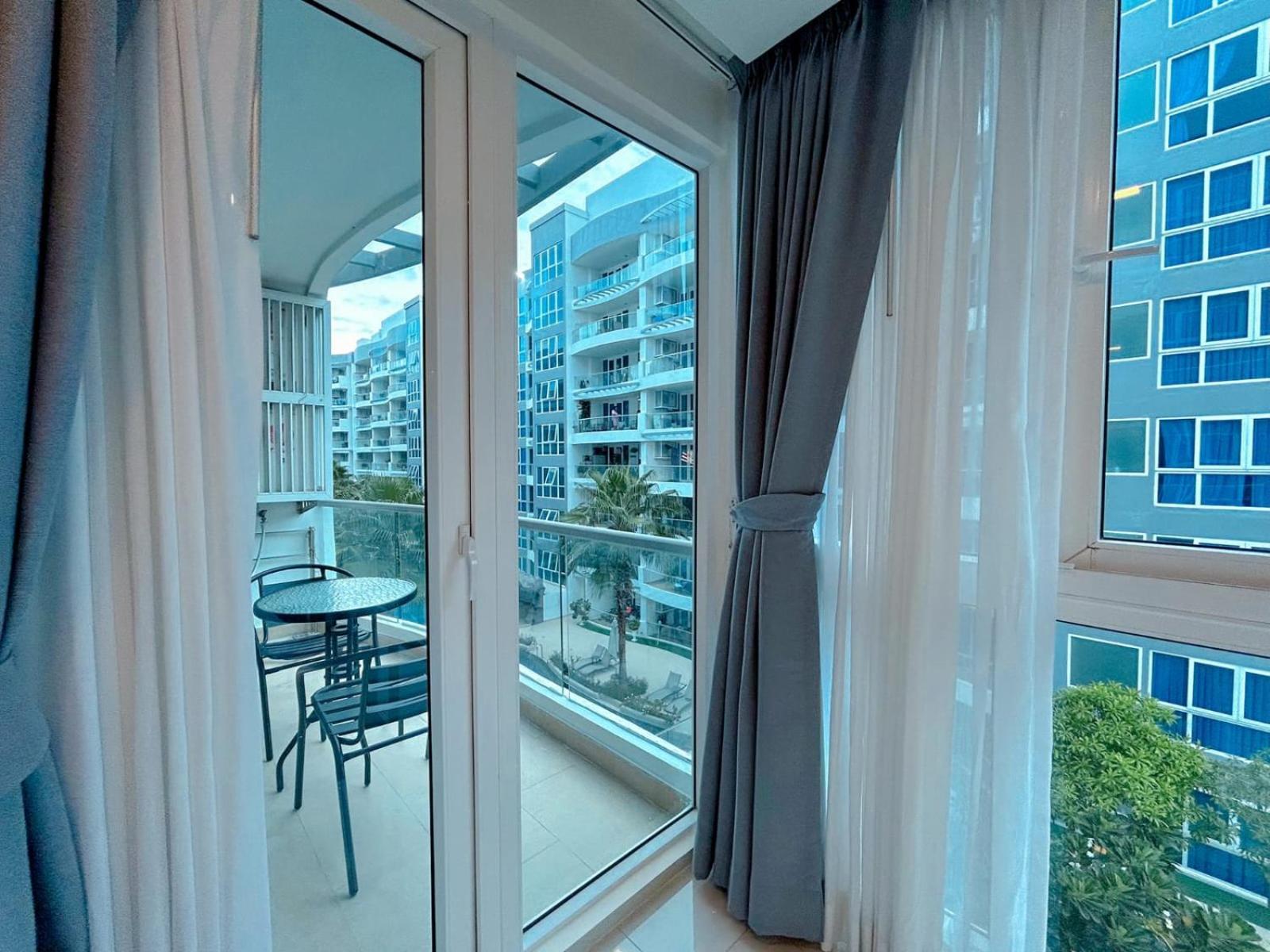Grand Avenue Residence Condominium Pattaya Exterior photo