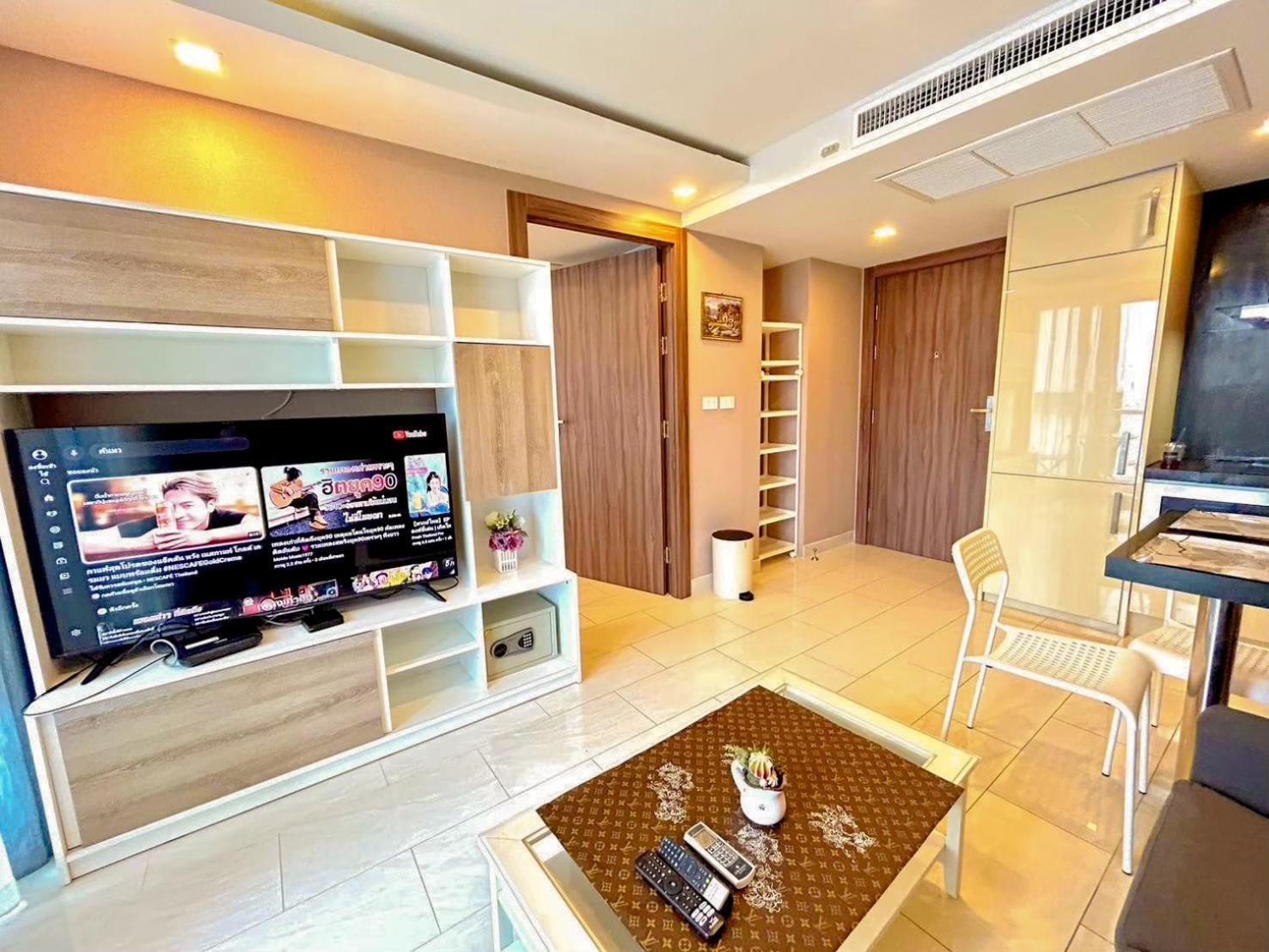 Grand Avenue Residence Condominium Pattaya Exterior photo